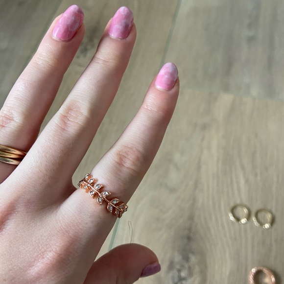 Assorted Bronze/Gold Ring Set - Picture 5 of 5